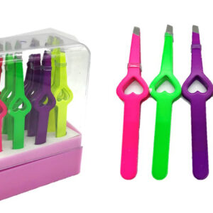 Pinza de depilación de ceja con corazón en diseño