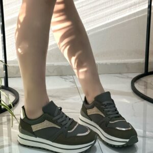 Zapatilla de mujer con plataforma