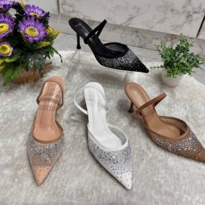 zapato punta fina de brillantes
