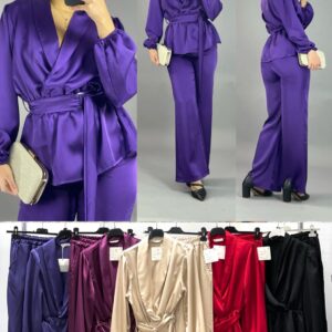 Conjunto De Pantalón y Blusa