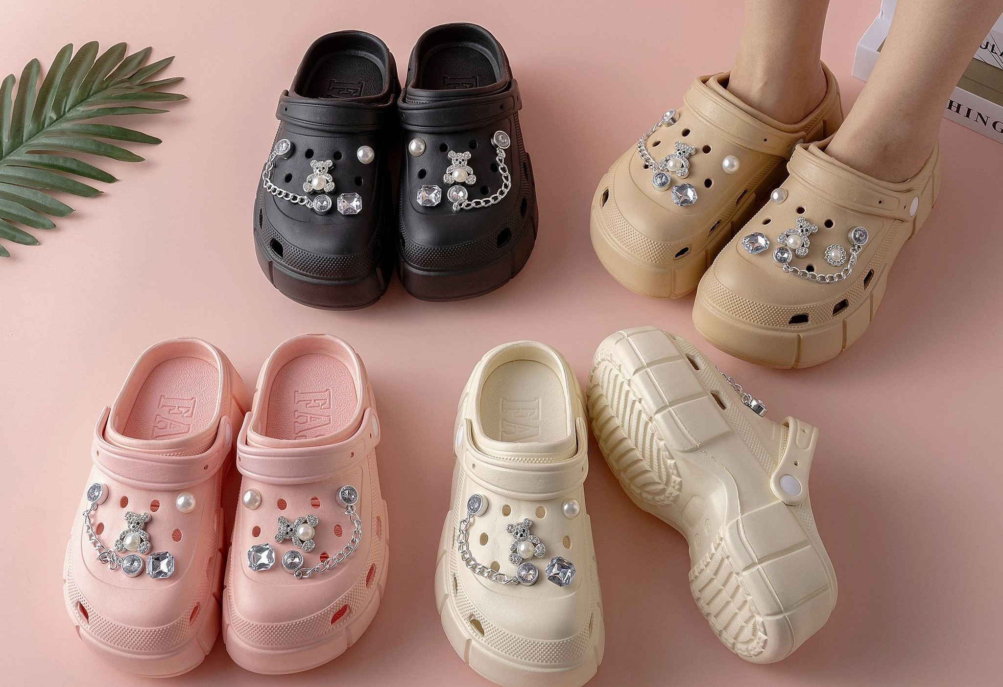 🥿 Chanclas “Croker Chic” – PatricQueen 🥿 - Imagen 2