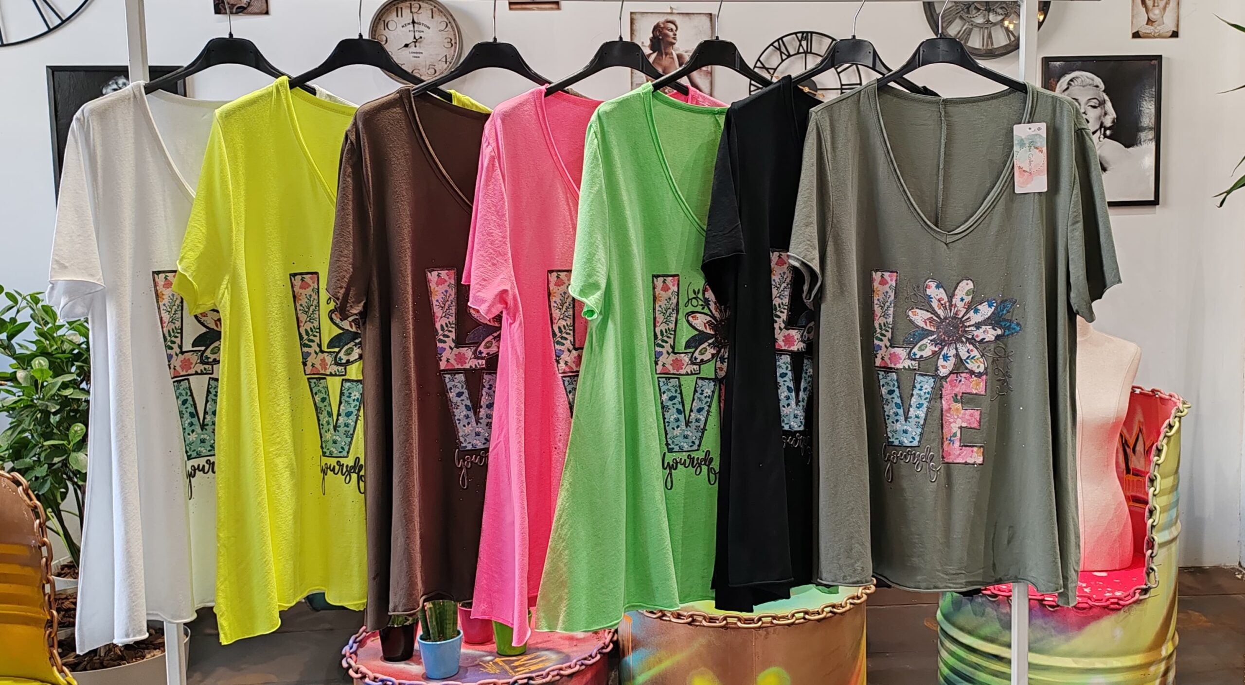 🌈 Camisetas Oversize con Estilo – PatricQueen 👚 - Imagen 5
