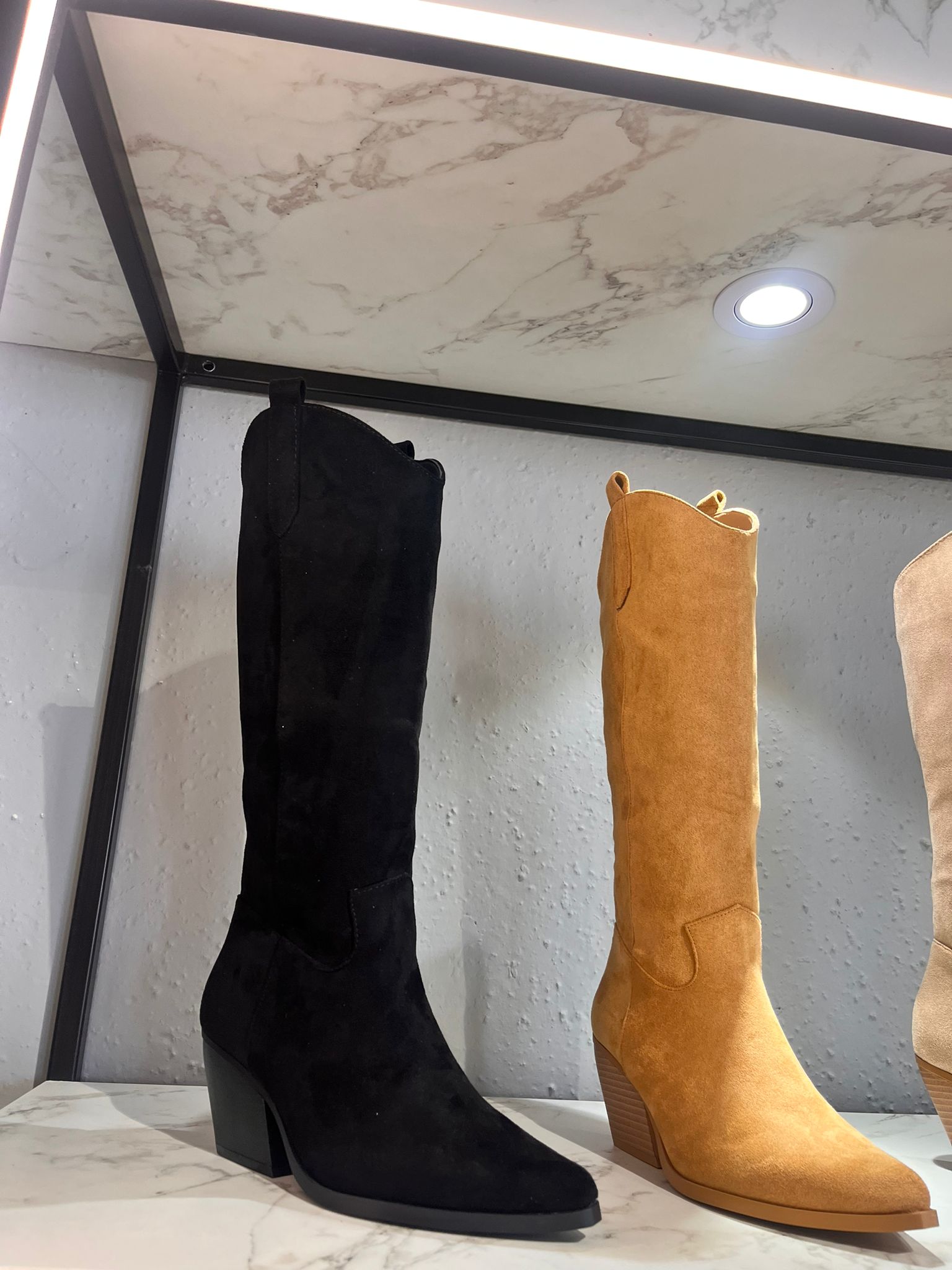 Botas Camperas Básicas – El Clásico que Nunca Falla - Imagen 13