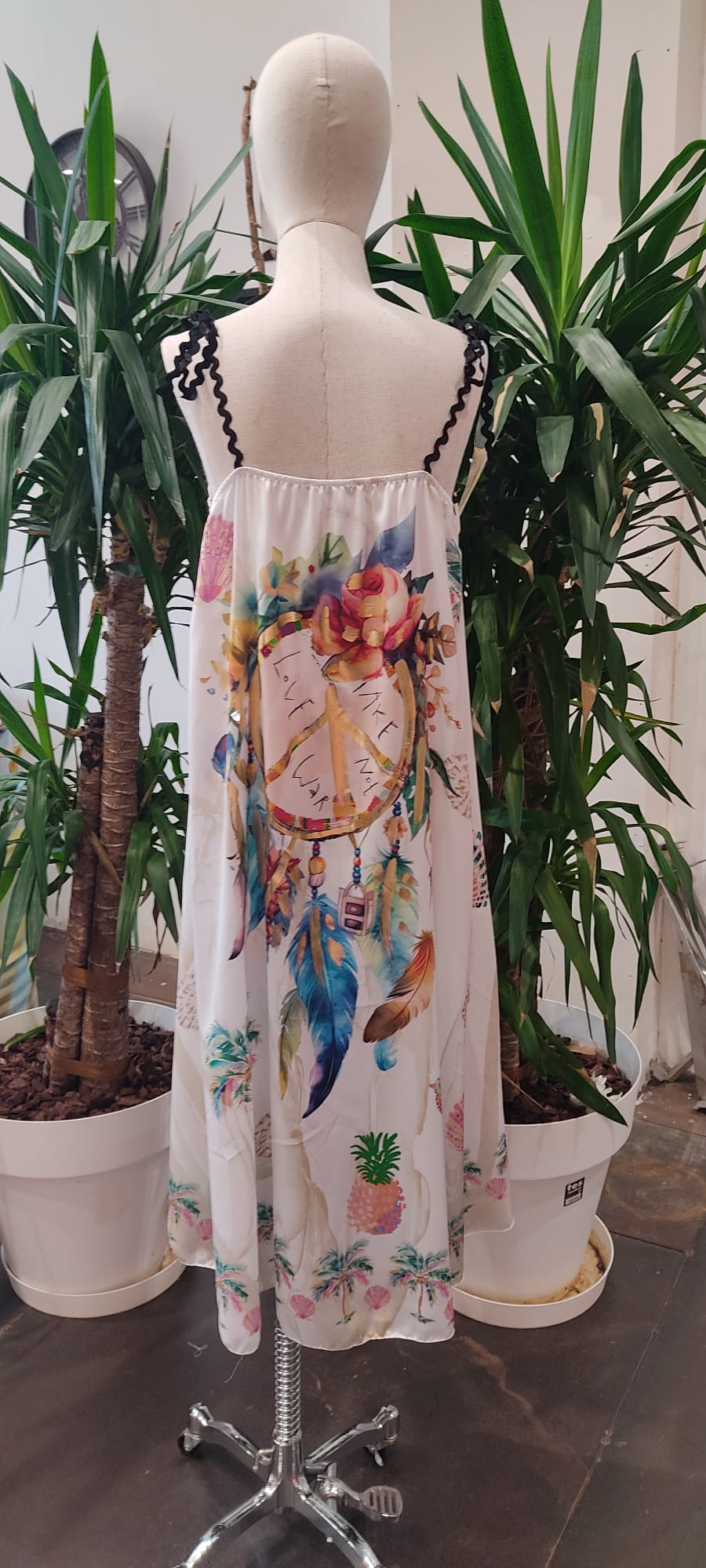 👘 KIMONOS Y CONJUNTOS ESTAMPADOS👚 CONJUNTOS FLUIDOS CON DETALLE DORADO Conjunto dos piezas encaje beige – Vestido elegante para eventos S/M/L - Imagen 16