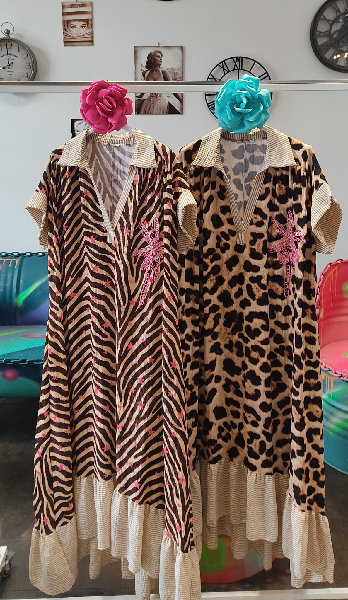 👘 KIMONOS Y CONJUNTOS ESTAMPADOS👚 CONJUNTOS FLUIDOS CON DETALLE DORADO Conjunto dos piezas encaje beige – Vestido elegante para eventos S/M/L - Imagen 59