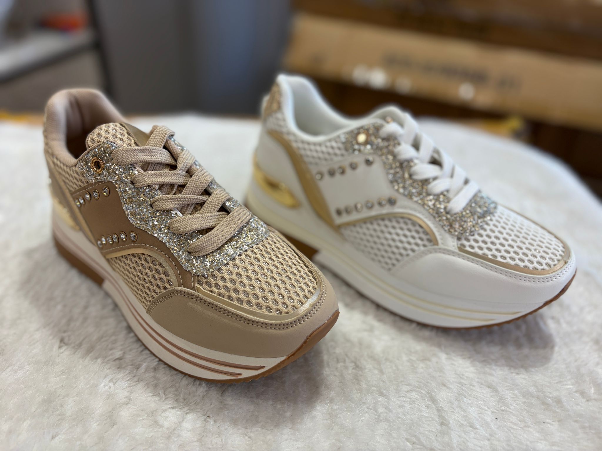 Colección Sneakers Plataforma y Zapatillas de Vestir con Brillo | PatricQueen - Imagen 6